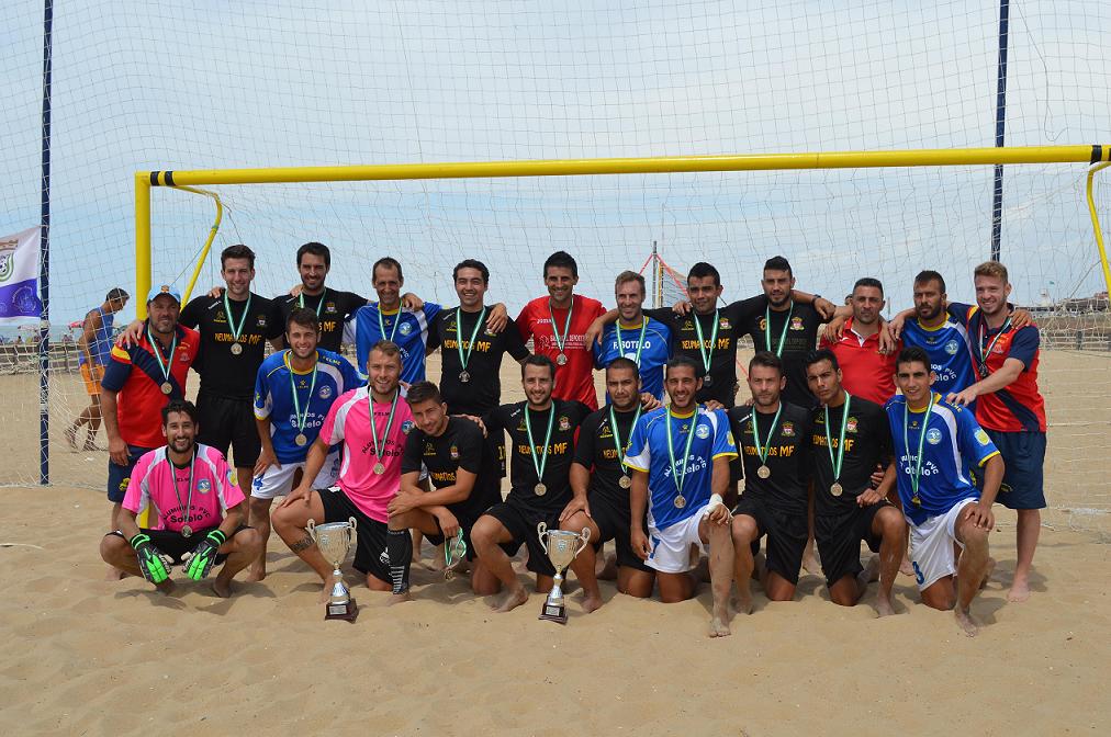 Aluminios Sotelo se lleva el Campeonato Andaluz de Fútbol Playa en Punta Umbría