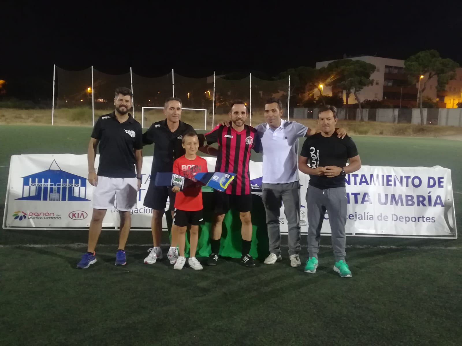 El 'Salón Mateo' consigue la victoria en la liga de verano de fútbol 7 de Punta Umbría
