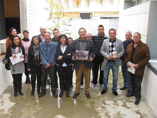 El alcalde ha entregado los diplomas a los integrantes del Taller de Empleo La Norieta