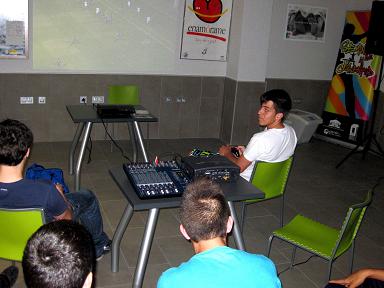 Un concurso del videojuego pro adelanta la emoción del clásico en la nueva Casa de la Juventud de Punta Umbría