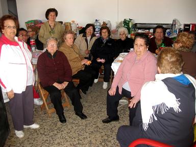 Una convivencia en el recinto romero de la asociación de viudas Amanecer pone fin a las actividades del Mes de la Mujer