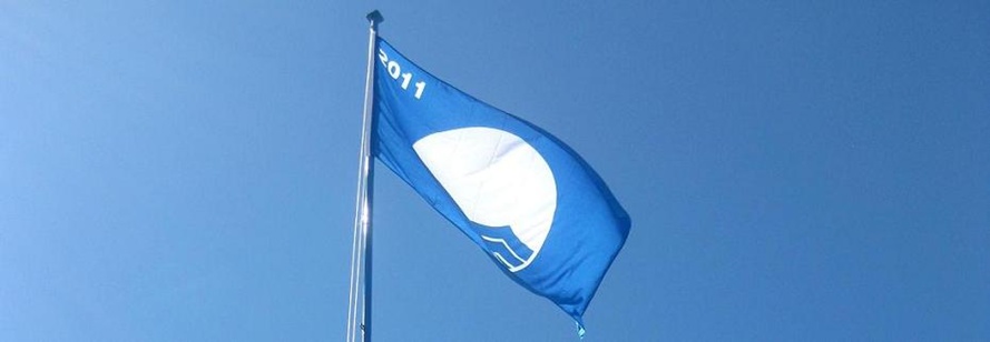 Tres banderas azules y un reforzado Plan de Seguridad y Limpieza avalan la adecuación de las playas de Punta Umbría