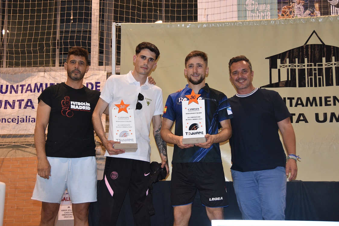 La pareja Los García y Rocío-Rocío ganan el Mundial de Futbolín de Punta Umbría